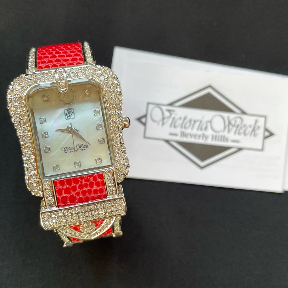 Buckle & Crystal Watch